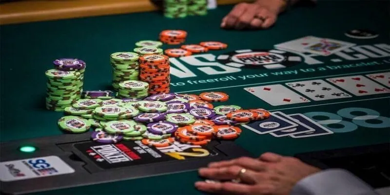 All In Poker Là Gì, Hình Thức Chơi Này Có Điều Gì Thú Vị